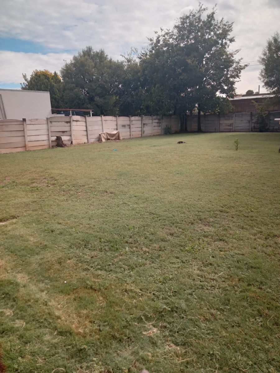 3 Bedroom Property for Sale in La Hoff North West